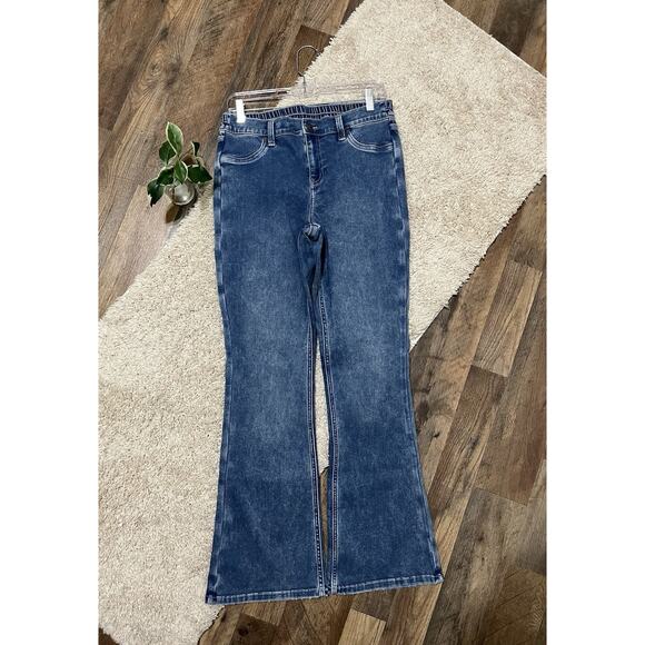 Aerie Medium Mid Rise Baby Flare Elastic Waist Y2K-Inspired Streetwear Jeans - Picture 1 of 6